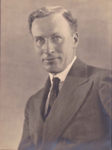 Portrait of Seabury in middle age